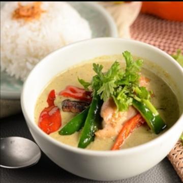 鶏肉と茄子のグリーンカレー