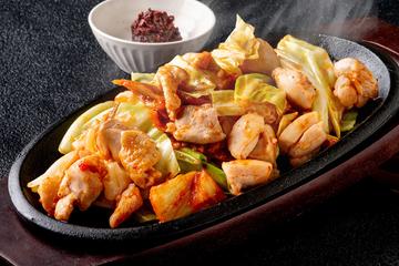 ピリ辛キムチ 鶏もも鉄板焼き