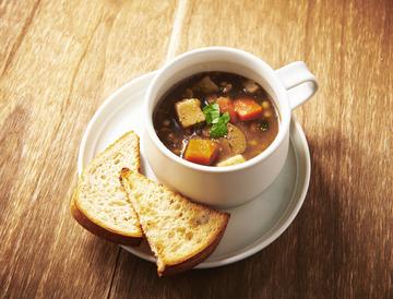 ポルチーニ茸とハト麦のスープ