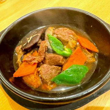 土鍋ラム肉煮込み定食