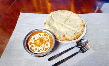【人気No.2！バターチキン＆チーズナンのセット/Butter Chicken ＆ Cheese Nan Set
