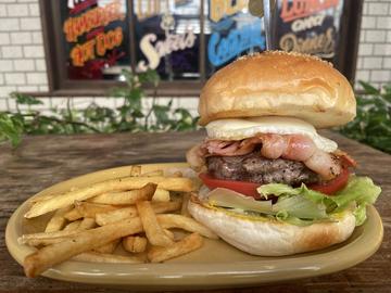 ベーコンエッグバーガー【BACON EGG BURGER】
