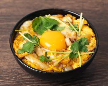 TORIYAMA特製濃厚親子丼 Special rich oyakodon