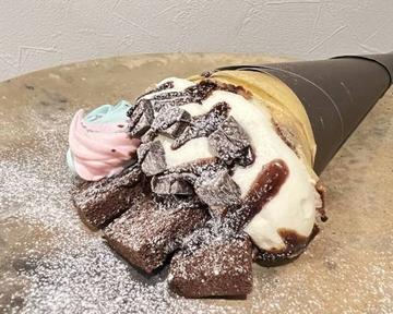 ガトーショコラ生クリームクレープ