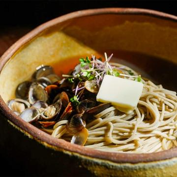 追いしじみバター蕎麦(温)