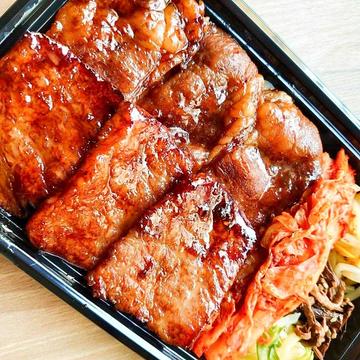 甲州牛上カルビ弁当