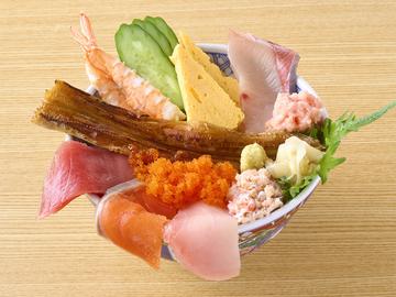海鮮こぼれ丼