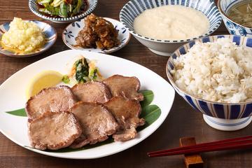 牛タンとろろ麦飯セット Thinly Beef Tongue & Tororo Barley Rice Set