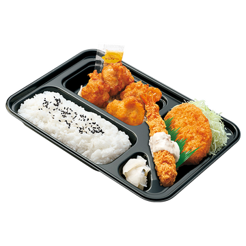 スペシャル4ヶ入りカラアゲ弁当