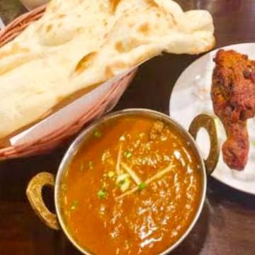おすすめCセット(タンドリーチキン2P、サラダ付き)CSet(TandooriC2P+Salad)