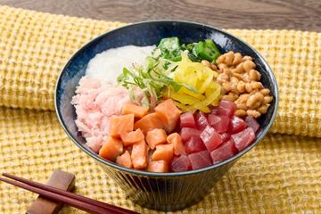 【おすすめ】3種海鮮ねば丼(ねぎとろ、まぐろ、サーモン) Three Seafood Neba-Don