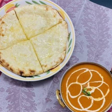 【大人気】バターチキンカレー・チーズナン/バターチキンカレー・チーズナン