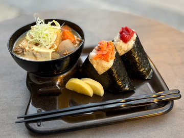 夏季限定！おむすびセット