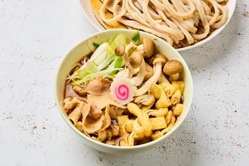 きのこ肉汁うどん