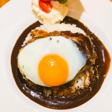 黒毛和牛100%ビーフのハワイアンロコモコ