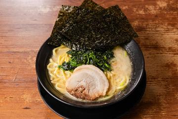 とんこつ塩ラーメン