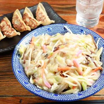 皿うどん 餃子5個セット Crispy Noodles and 5 Gyoza Dumpling Set Meal