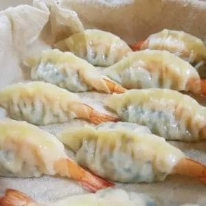 [期間限定]自家製大海老焼き餃子