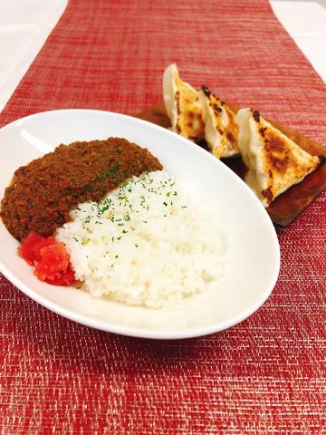いく須どらいかれぇとぶた餃子セット(3個入)