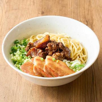 豚角煮のせ肉ネギまぜそば Kakuni Mazesoba