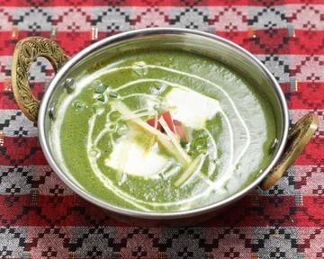 ほうれん草パニール Saag Paneer