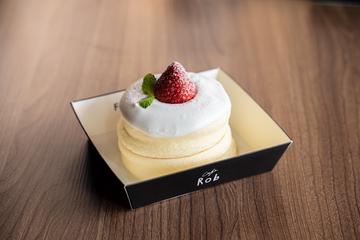 イチゴのご褒美ホールケーキ