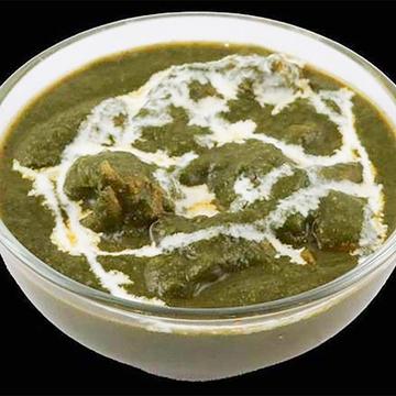 ほうれん草チキンカレーHorensho Chicken Curry