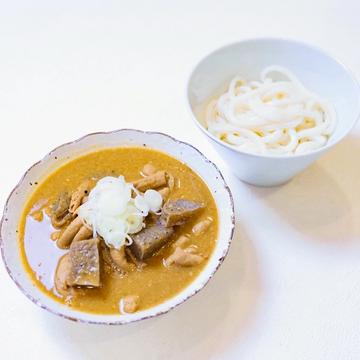 カレーもつ煮うどん