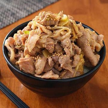 【満足 】にんにく醤油豚丼 肉大盛+濃厚！ちょいカレー付き(お肉400g)