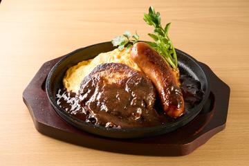 ハンバーグ＆ソーセージオム