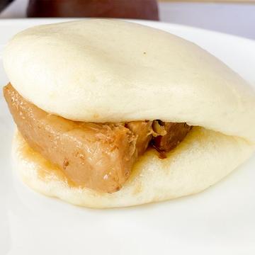 【贅沢】豚角煮まん