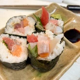 海鮮巻き寿司