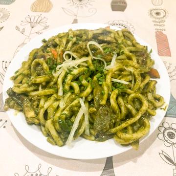 グリーンチキンカレーうどん