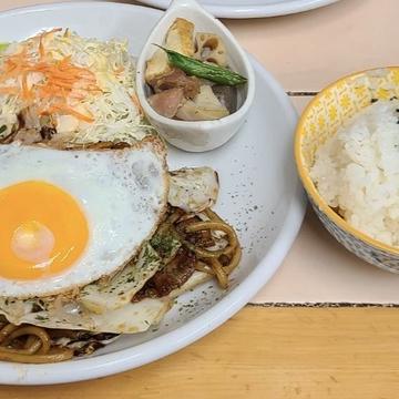 焼きそば定食