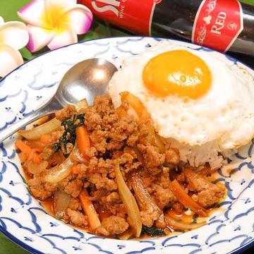 【ご飯2番人気】豚肉のガパオライス Stir-Fried Minced Pork ＆ Basil Rice (Gapao Muu)