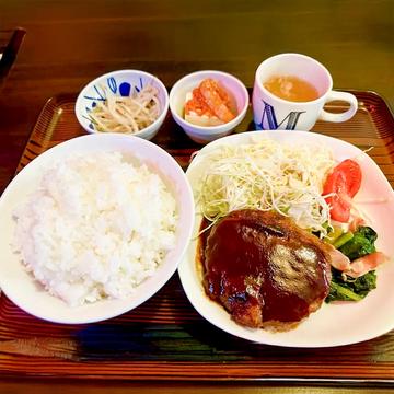 ギャルの手作りデミグラスハンバーグ弁当