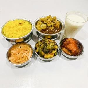 ミックスシーフードターリー mix seafood thali