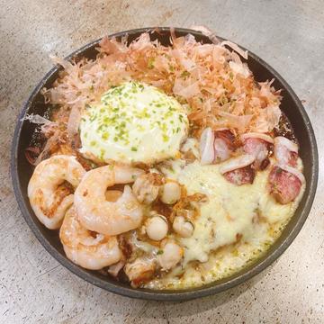 関西お好み海鮮チーズ玉(イカ・海老・帆立・チーズ)【マヨ】