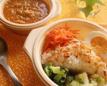 有馬屋かりぃ(有機トマトスパイスチキンカレー)