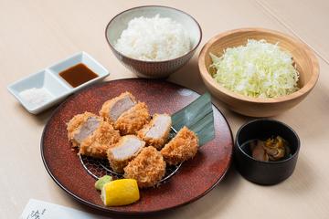 上ヒレカツ弁当