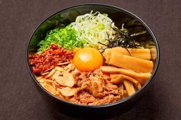 全乗せデラックス油そば