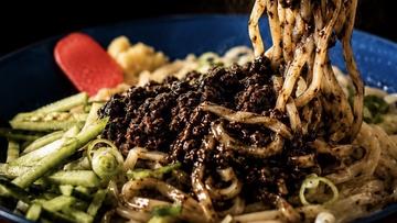 大盛 じゃじゃ麺