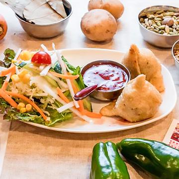 サモサ2P＆サラダ Samosa (2 Pieces) ＆ Salad