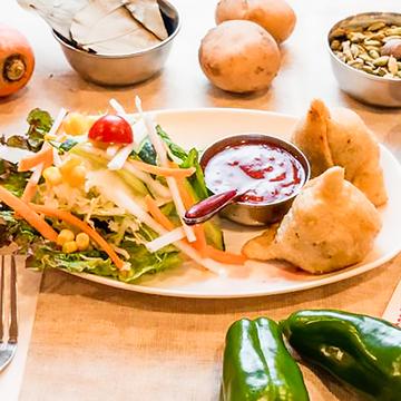 サモサ2P＆サラダ Samosa (2 Pieces) ＆ Salad