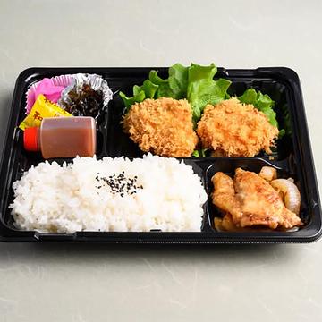 篭森のお弁当(ヒレカツと生姜焼)