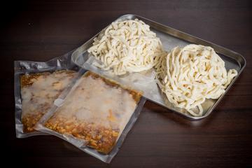 お土産(2食入り)