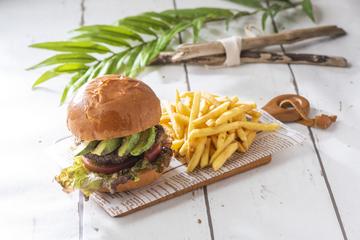 アボカドバーガー