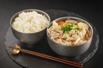 豚汁とほかほかごはん Pork Miso Soup and Hot Rice