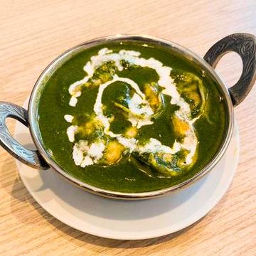 エビほうれん草カレー prawn saag