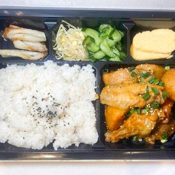 トリ弁当 Chicken Bento Box